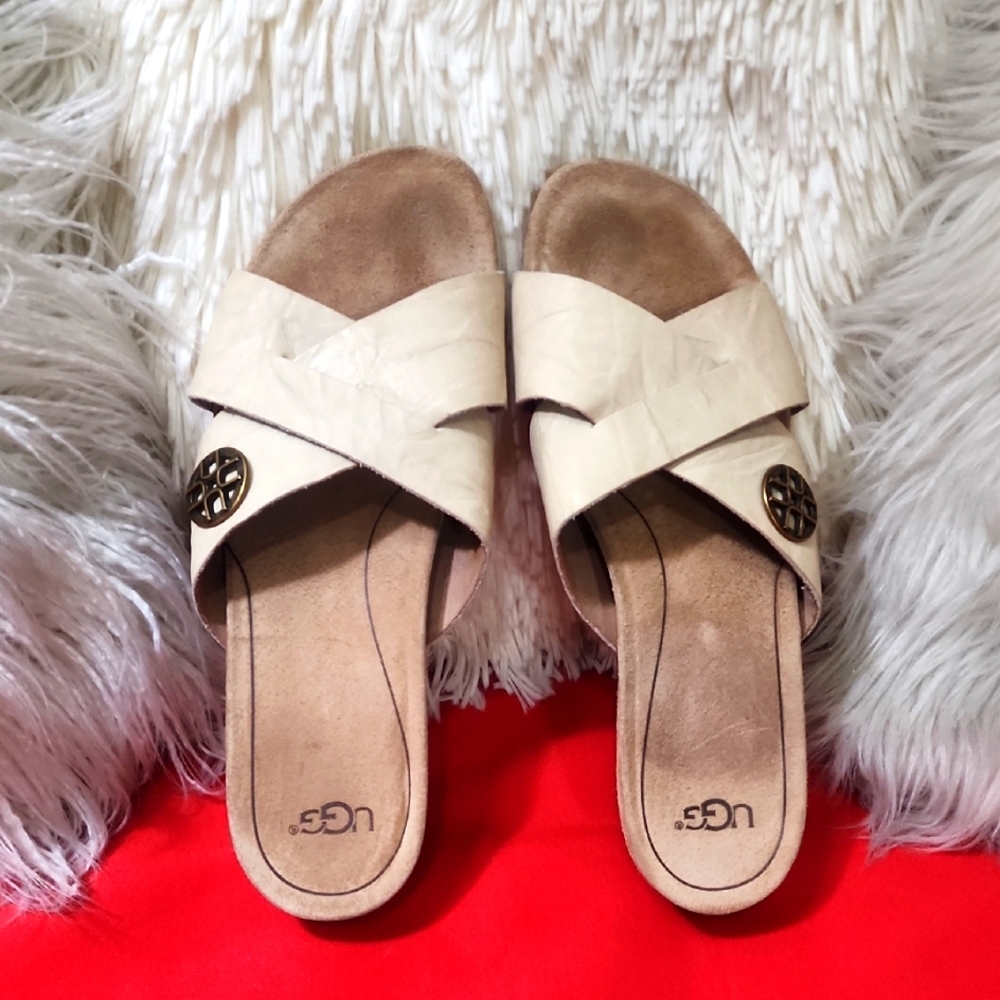 UGG Lyra Women's Cream Slide Sandals